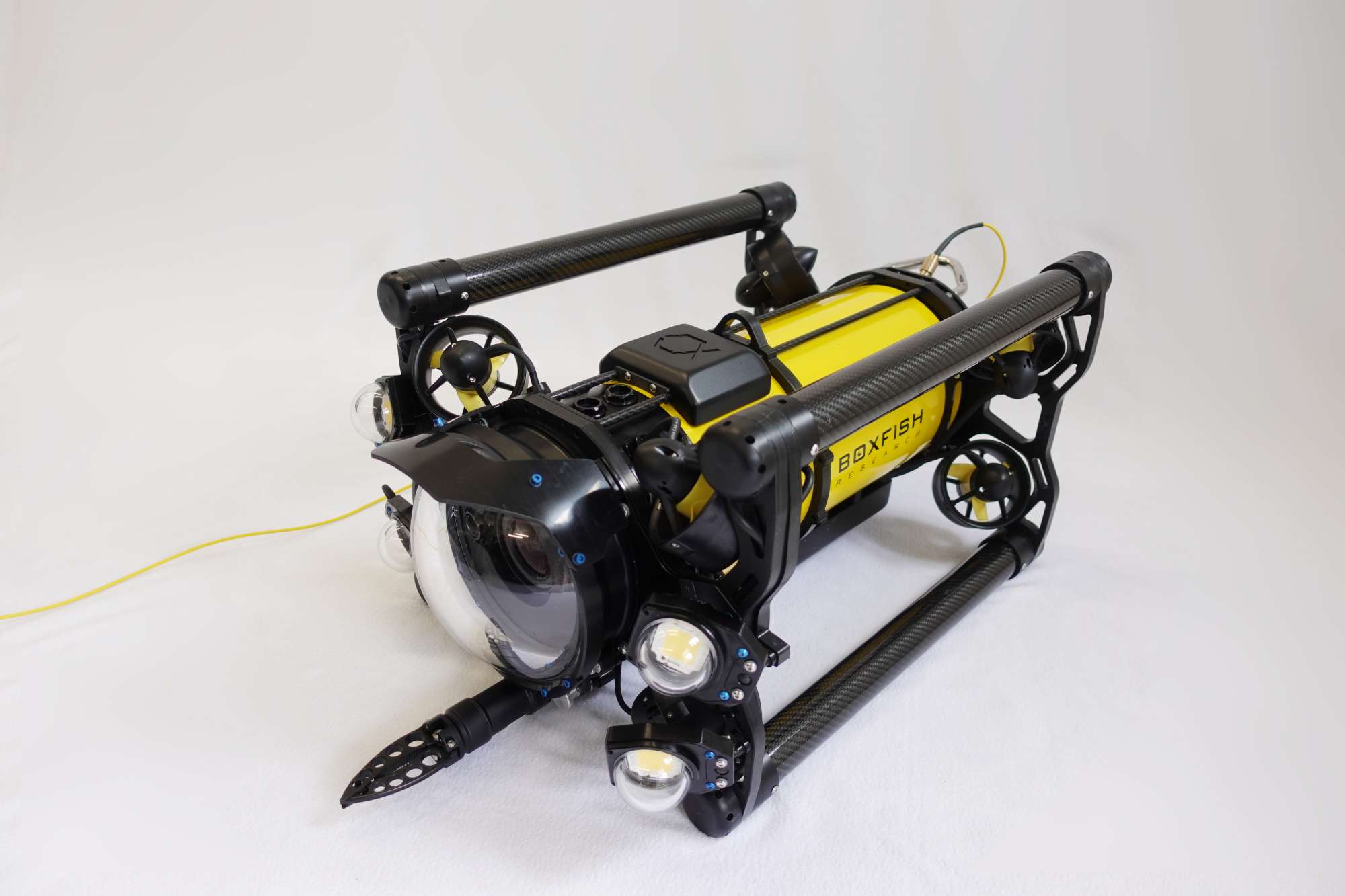 BlueprintLab single action grabber with the Boxfish ROV